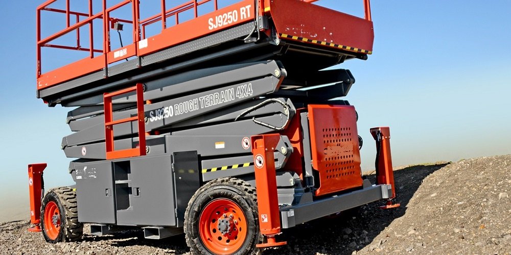 Rough terrain vs. slab scissor lift