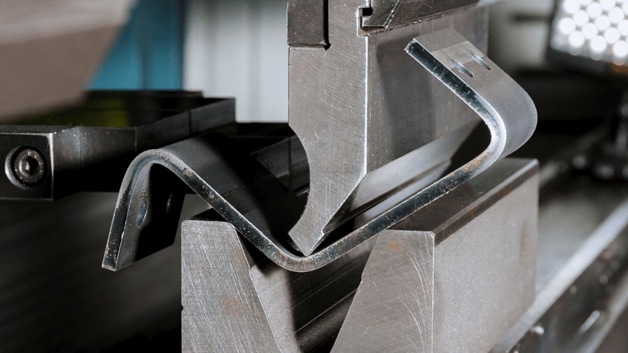 How Sheet Metal Fabrication Works: From Design to Finished Part
